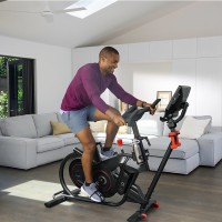 Vélo indoor Cycling Bowflex VELOCORE lifestyle